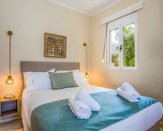 Gianthea Studios and Apt - Stalos