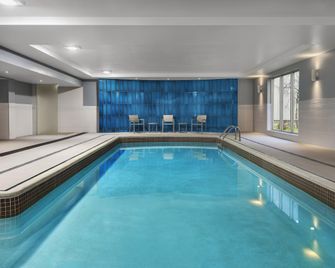 Candlewood Suites Chatham South By IHG - Chatham-Kent - Pool