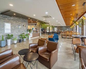 Arte Resort Spa & Pool Villa - Sacheon - Lobby