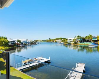 Townhouse 6 Sunseeker Close 26 - Noosaville - Buiten zicht