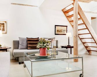 Åløkke Bnb - Nyborg - Living room