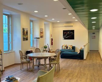 Ciaomi - Hotel, Hostel, Long Stay - Milan - Salle à manger