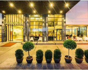 Sea Me Spring Hotel - Πατάγια - Κτίριο