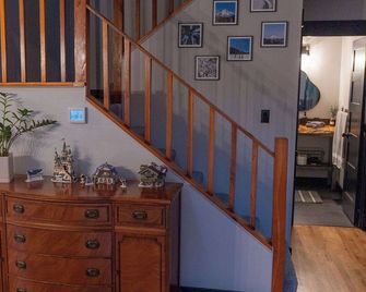 Wolf Haus - Sandy - Escaleras