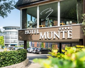 Hotel Munte am Stadtwald - ברמן - בניין