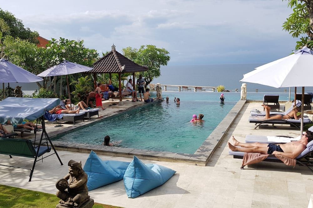 Uluwatu Cottages - South Kuta - בריכה