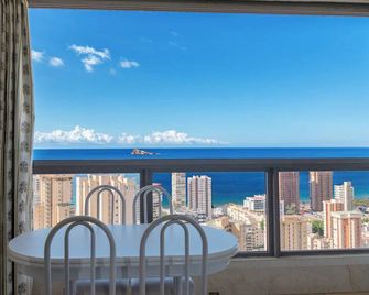 Gemelos XX - Benidorm - Balcony