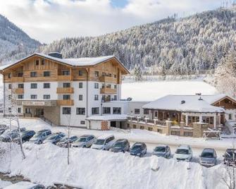Ofentürl Alpine Living - Flachau - Budova