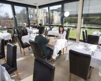 Stadthotel Crailsheim - Crailsheim - Restaurant