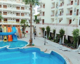 Empire Hotel Aqua Park - Hurghada - Pool