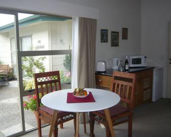 The B & B on The Hill - Queenstown - Comedor