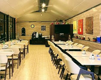 Hotel Harshawardhan - Chikhaldara - Restaurant