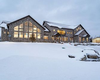 Huge Equestrian Estate Indoor Pool, Theater, Game Rm - Schoharie - Edificio