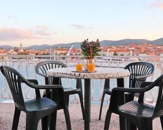 Seaside Apartment Franica - Vela Luka - Balcony