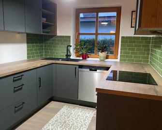 Ferienwohnung Lentner - Büchlberg - Küche