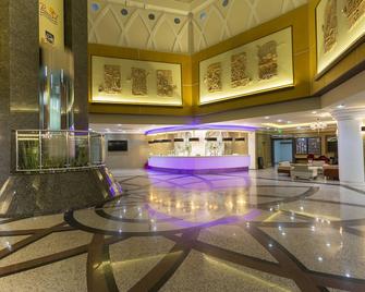 فندق بريماسول هين فاميلي ريزورت - سيد - ردهة