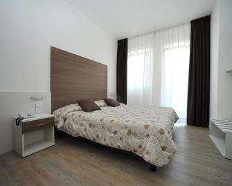 Hotel Germania - Bibione - Bedroom