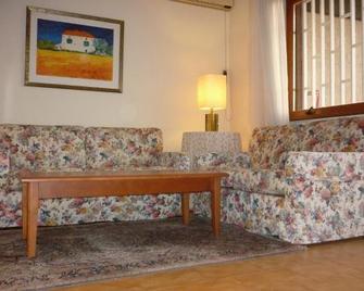 Eur Nir Residence - Rome - Living room