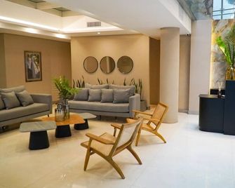 2 Relaxing Room With Pool And Parking Near Plaza 9 de Julio And City Attractions - Río Cuarto - Lobby