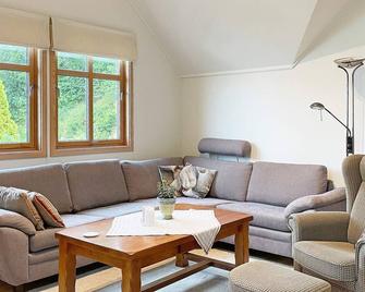 Holiday Home in tau - Tau - Sala de estar