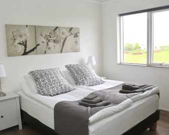 Miðhraun - Lava resort & Restaurant - Eyja- og Miklaholtshreppur - Bedroom