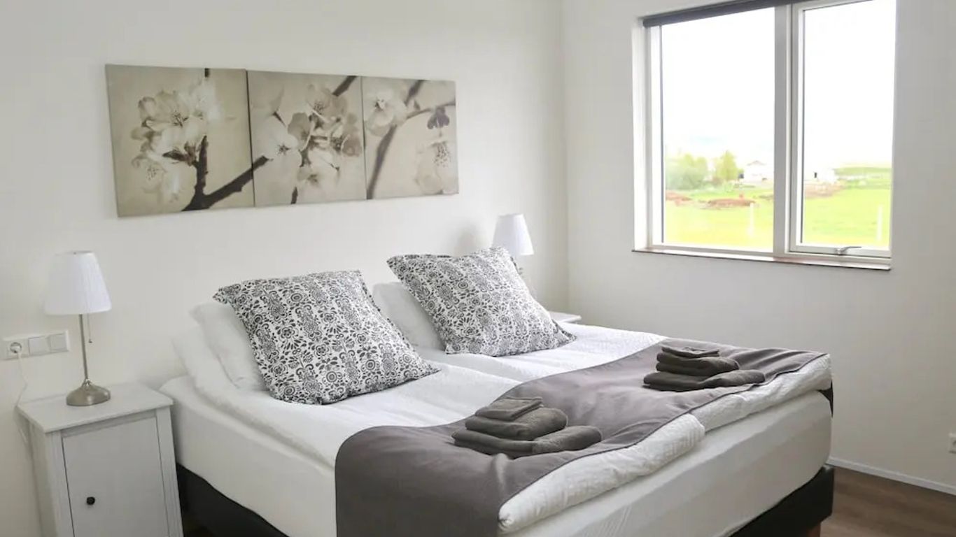 Miðhraun - Lava resort & Restaurant