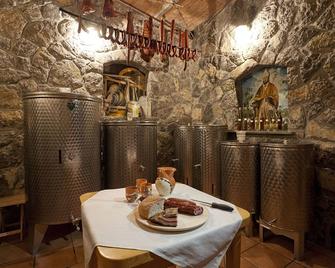 Tourist Farm Skrbina - Novo Mesto - Dining room
