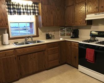 Foxlake Farm Guest Suite - Orrville - Cocina