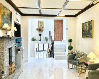 Nava Hotel Yerevan - ירבאן - לובי