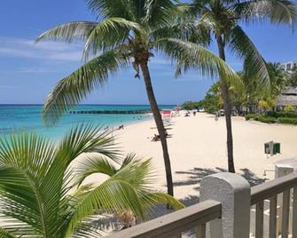 Sunshine Authentic Experience - Montego Bay - Spiaggia