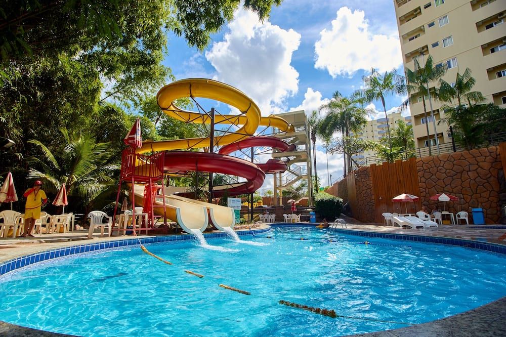 جولدن دولفين جراند هوتل أوفيشيال - كالداس نوفاس - حوض السباحة