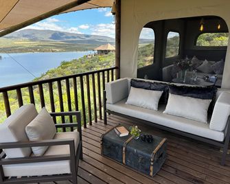 Yamu Lifestyle Resort - Clanwilliam - Balkón