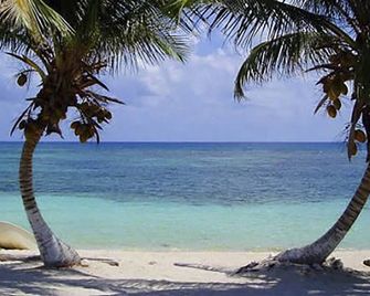 Affordable Vacation Home Awaits You In Mahahual - Majahual - Beach