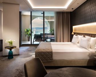 Kings' Valley Medical & Spa Hotel - Kazanlak - Bedroom