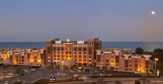 Safir Fintas Kuwait Hotel - Al Finţās