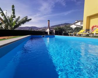 Casa Dos Avós Apartments With Pool In Funchal - Funchal - Pool