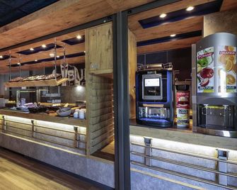 ibis budget Cahors - Cahors - Bar