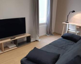 Monti Hypercentre Parking, Wifi - Montivilliers - Salon