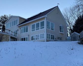 A marvelous house on the coast of Maine, just a short trip to Portland. - Freeport - Budova