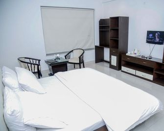 Kingdom Hotel - Moga - Habitación