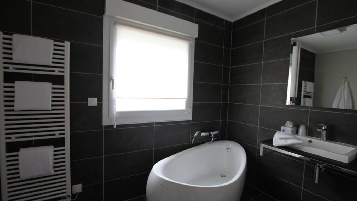 Hôtel Le Cheval Blanc