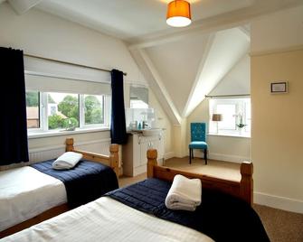 Beachside Suites - Minehead - Bedroom