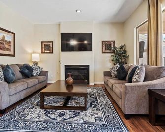 Grand Ironhorse - Queen Creek - Sala de estar