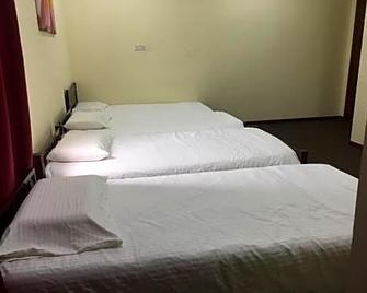 Times Traveller Lodge - Kota Belud - Habitación