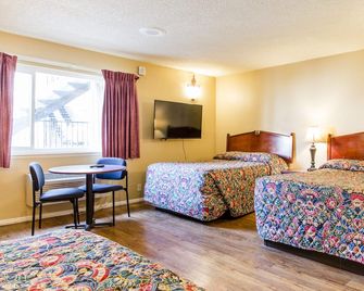 San Luis Inn And Suites - San Luis Obispo - Schlafzimmer