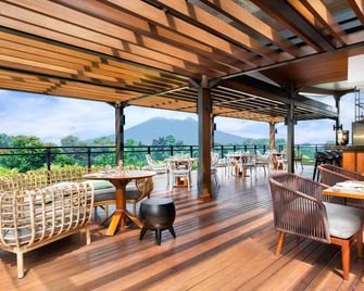 Pullman Ciawi Vimala Hills Resort Spa & Convention - Bogor - Restaurant