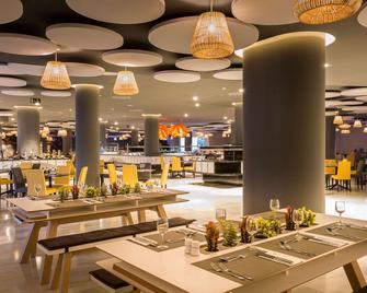 Grand Palladium White Island Resort & Spa - Sant Jordi de ses Salines - Restaurant