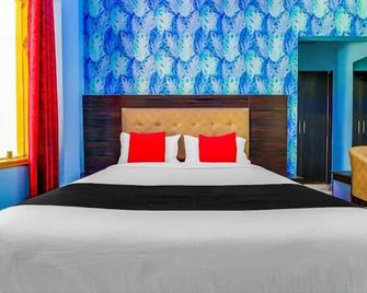 Hotel The Grand Bhavya Palace - Bastī - Habitación