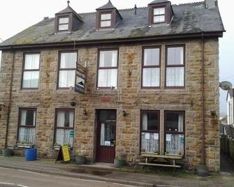 ماونت فيو هوتل ابي آند بي - بنزانس - مبنى