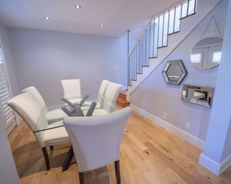 Shoal Creek Greenbelt - Austin - Sala de estar